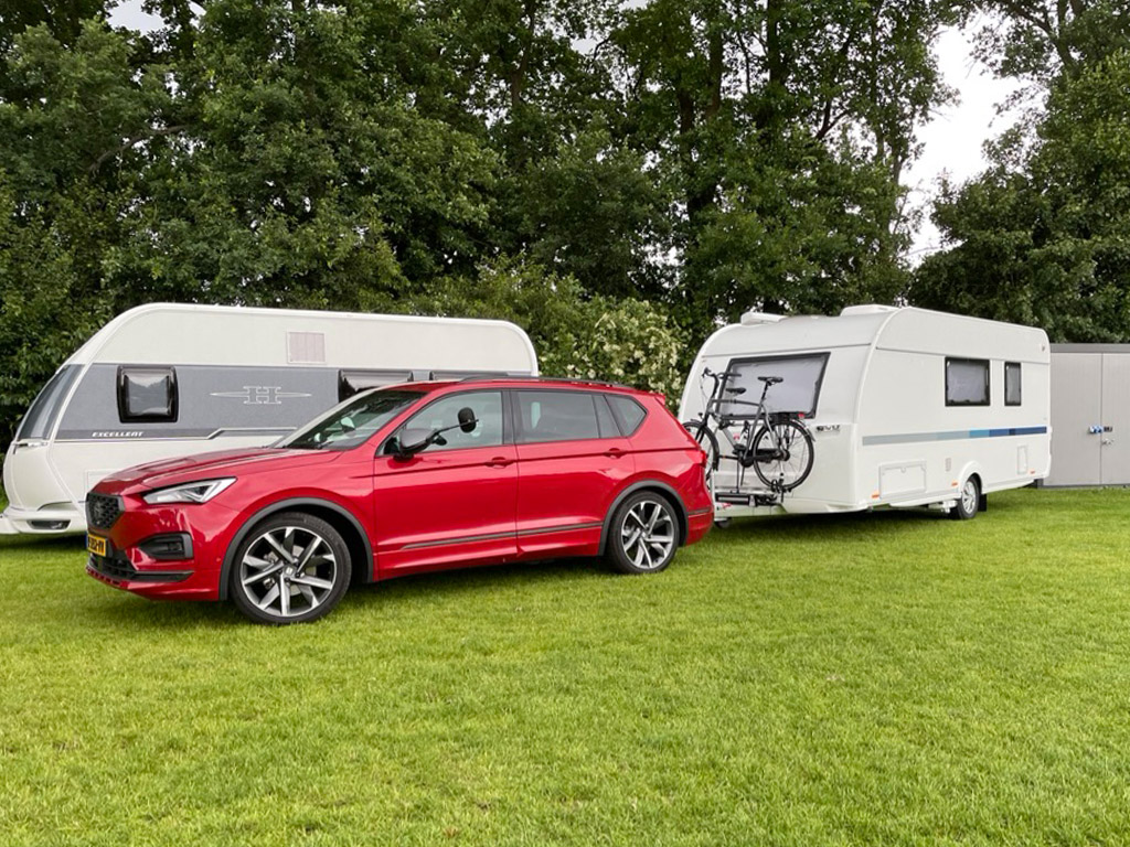 Mit dem Wohnwagen gut versichert in den Urlaub