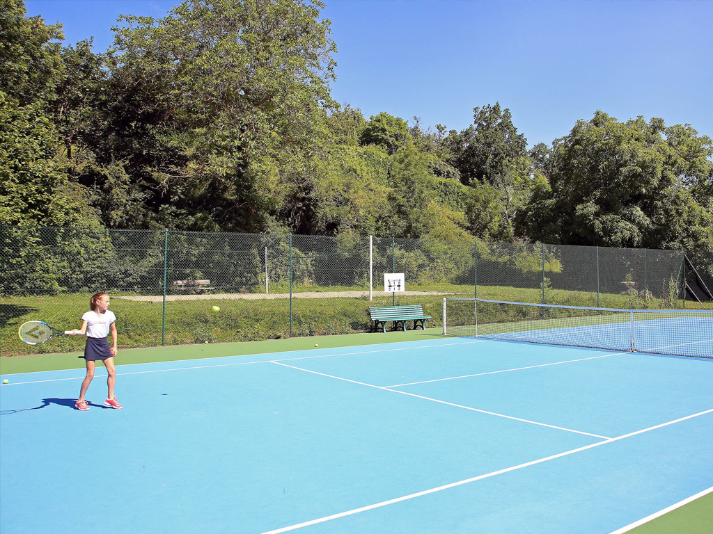 Huttopia Camping Royat 5