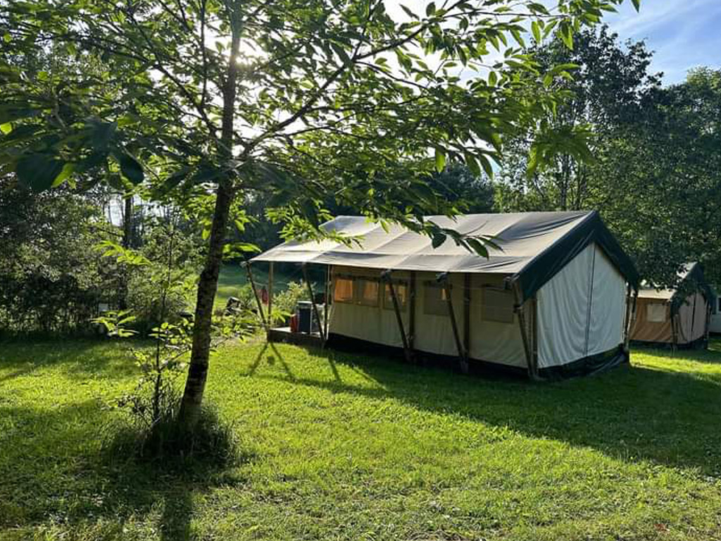 Camping Du Bas Meygnaud 8