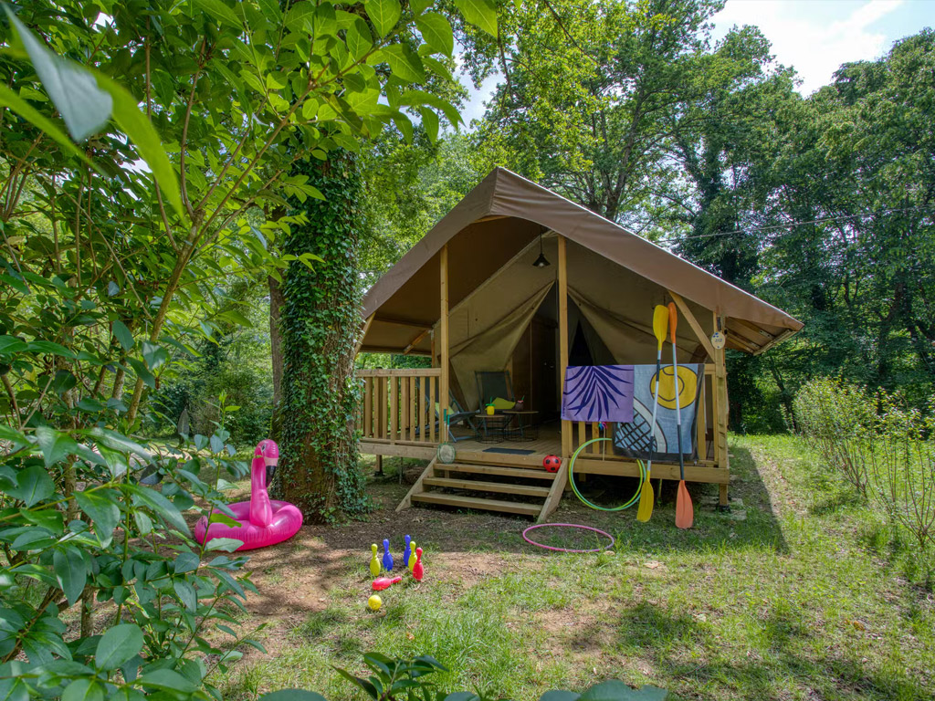 Flower Camping La Sagne 5