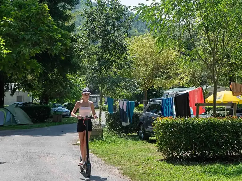 Camping Les Plans 16