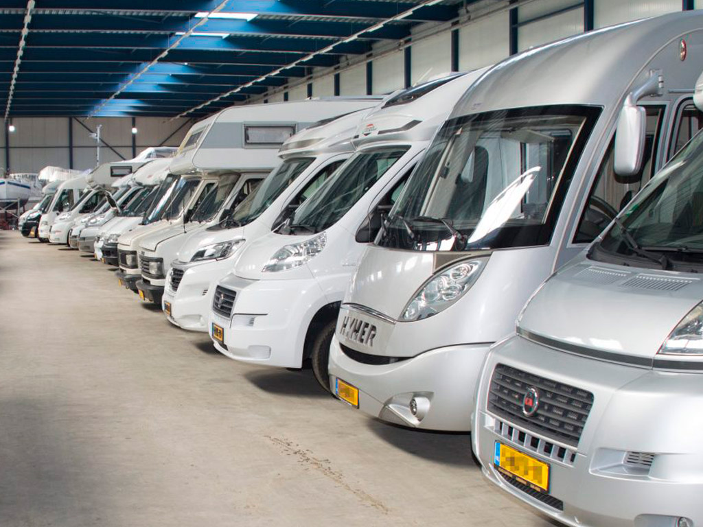 Ihr Wohnmobil im Lager
