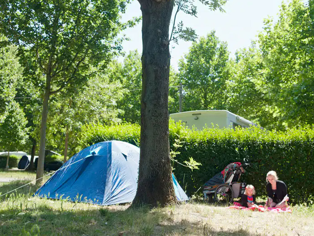 Camping De Paris 6