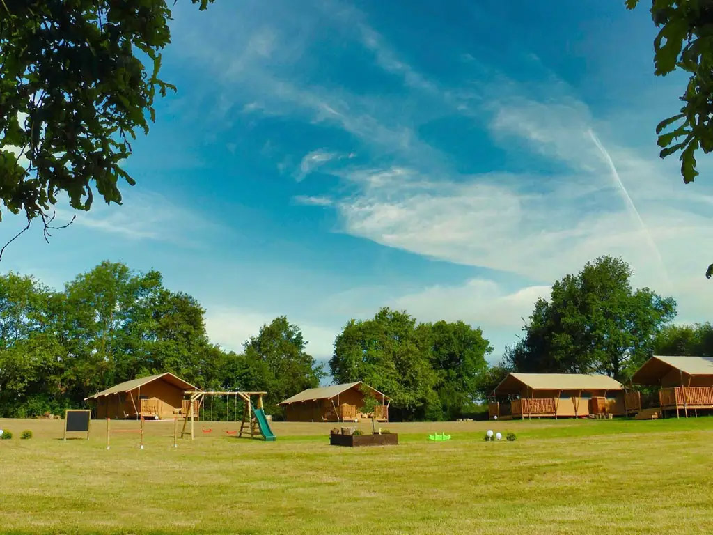 Kleines Feriendomizil mit Pool in der Auvergne