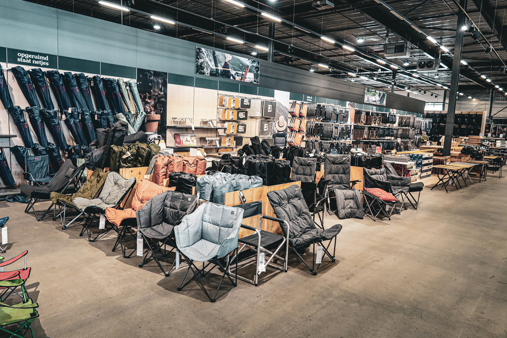 Auf der Suche nach einem guten Campingstuhl bei Vrijbuiter Zaandam