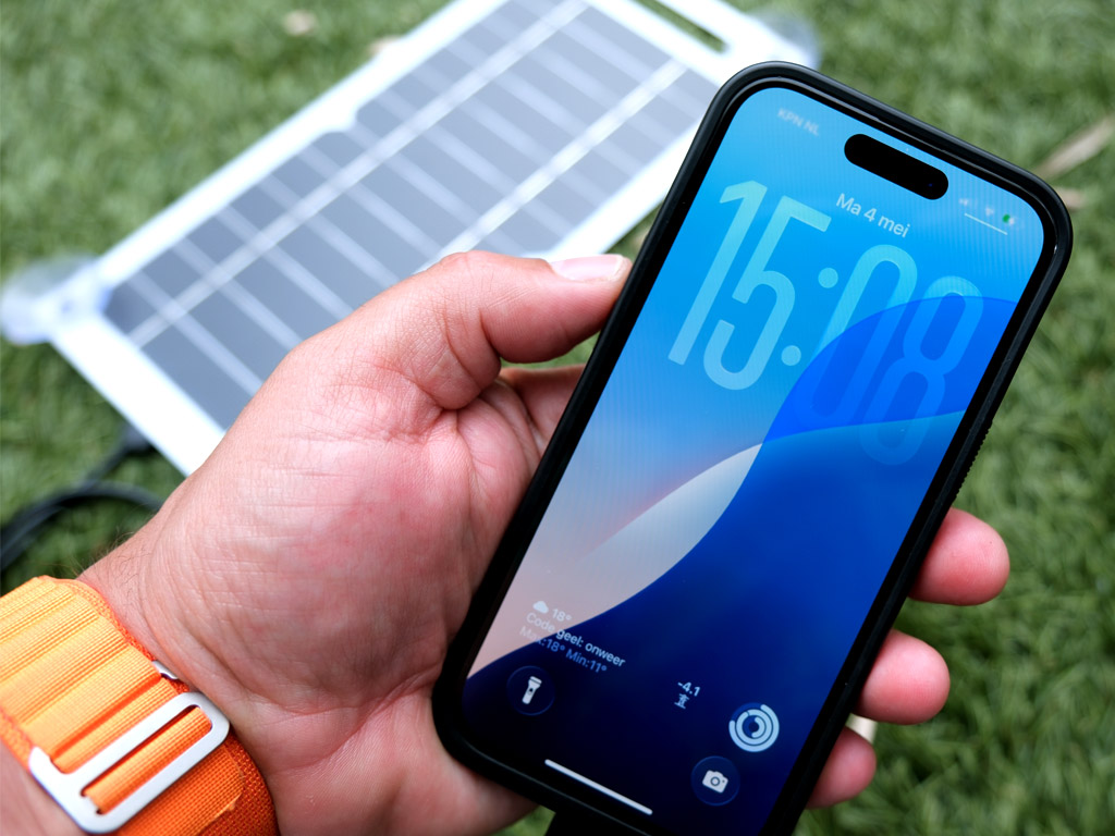 Mit Solarmodulen hast du auf dem Campingplatz immer Strom
