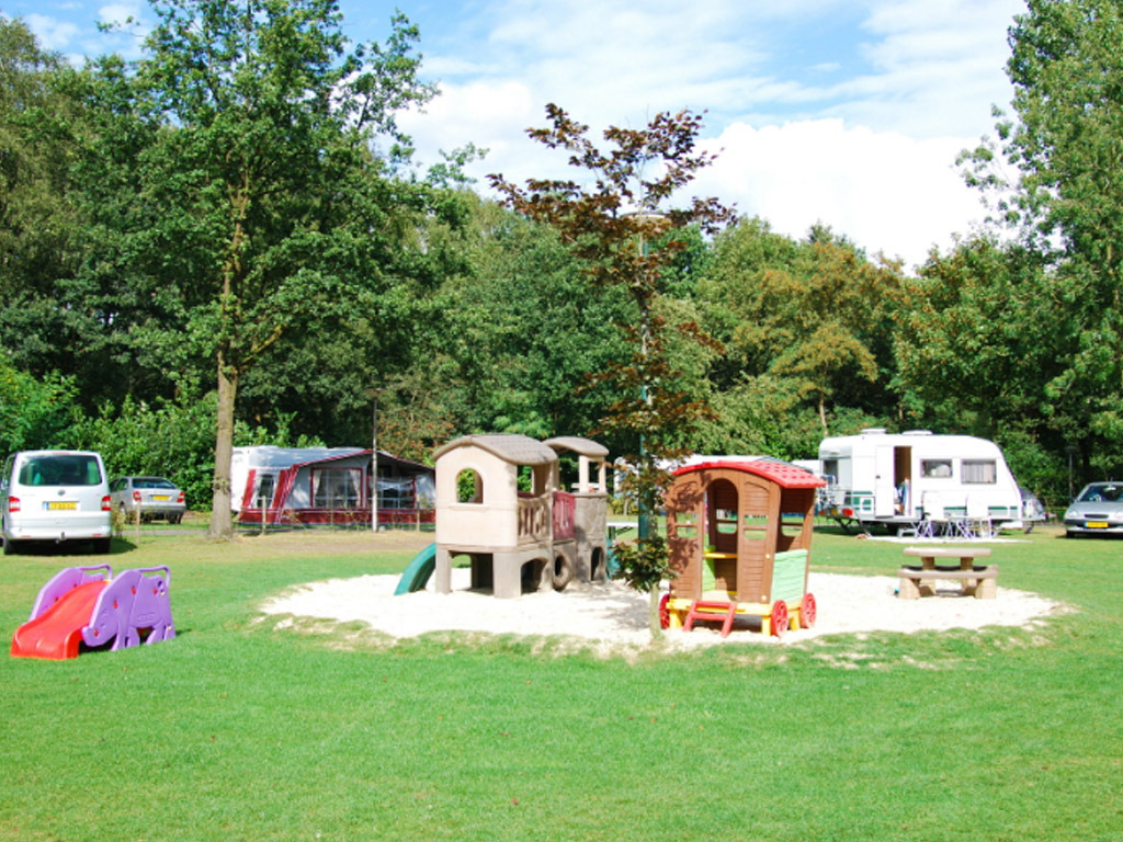 Vakantiepark De Weuste 4