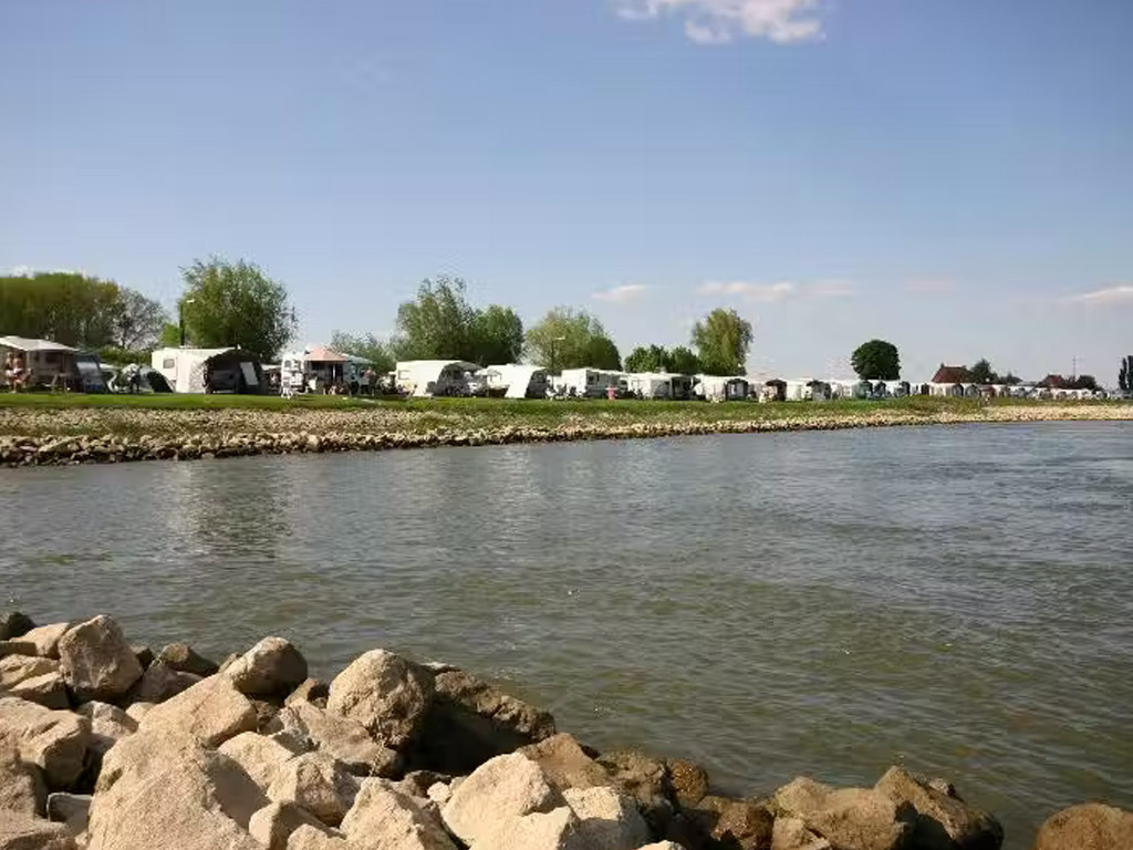 Camping Waalstrand 5