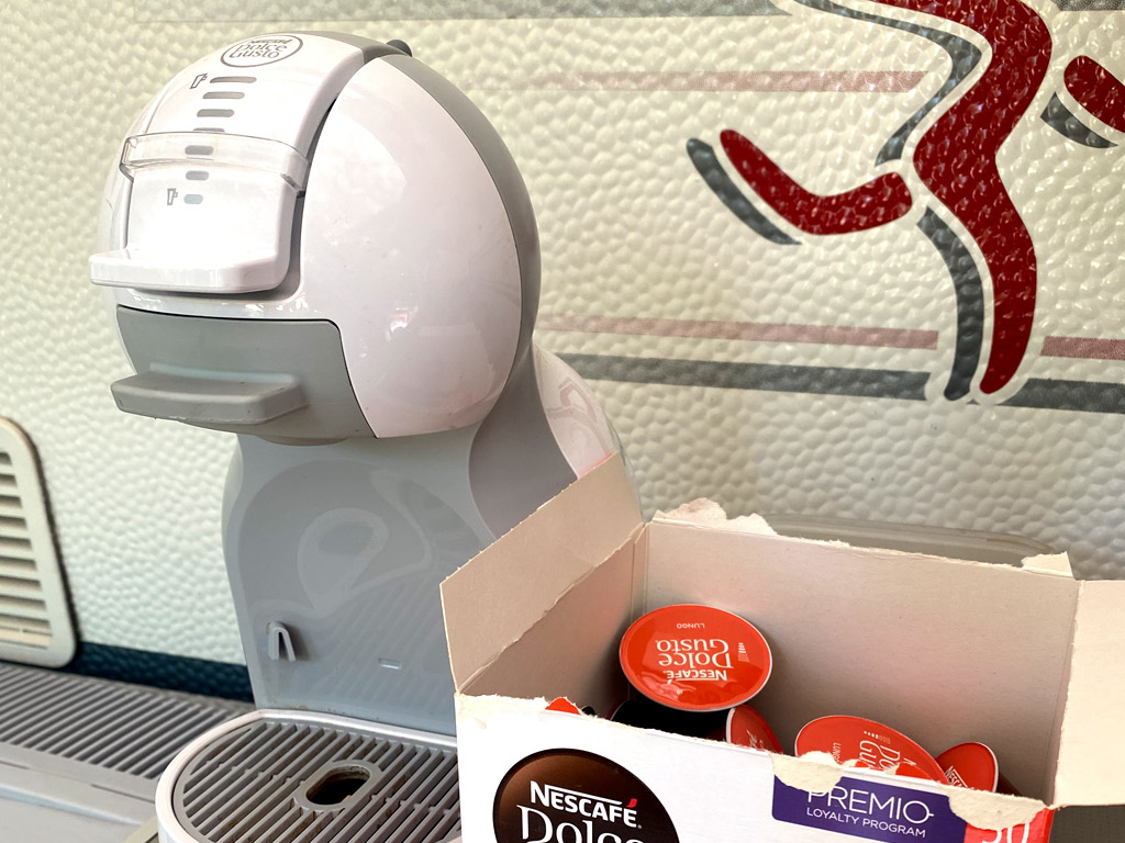 Der "dolce gusto" kommt mit auf den Campingplatz