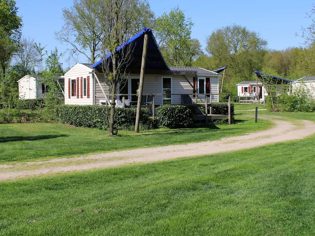 Ein großer Familiencampingplatz mit einem tollen Wasserpark