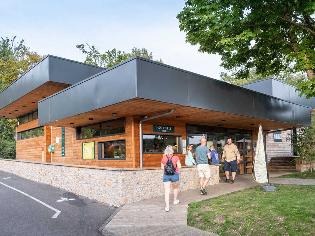 Huttopia Camping Versailles 1