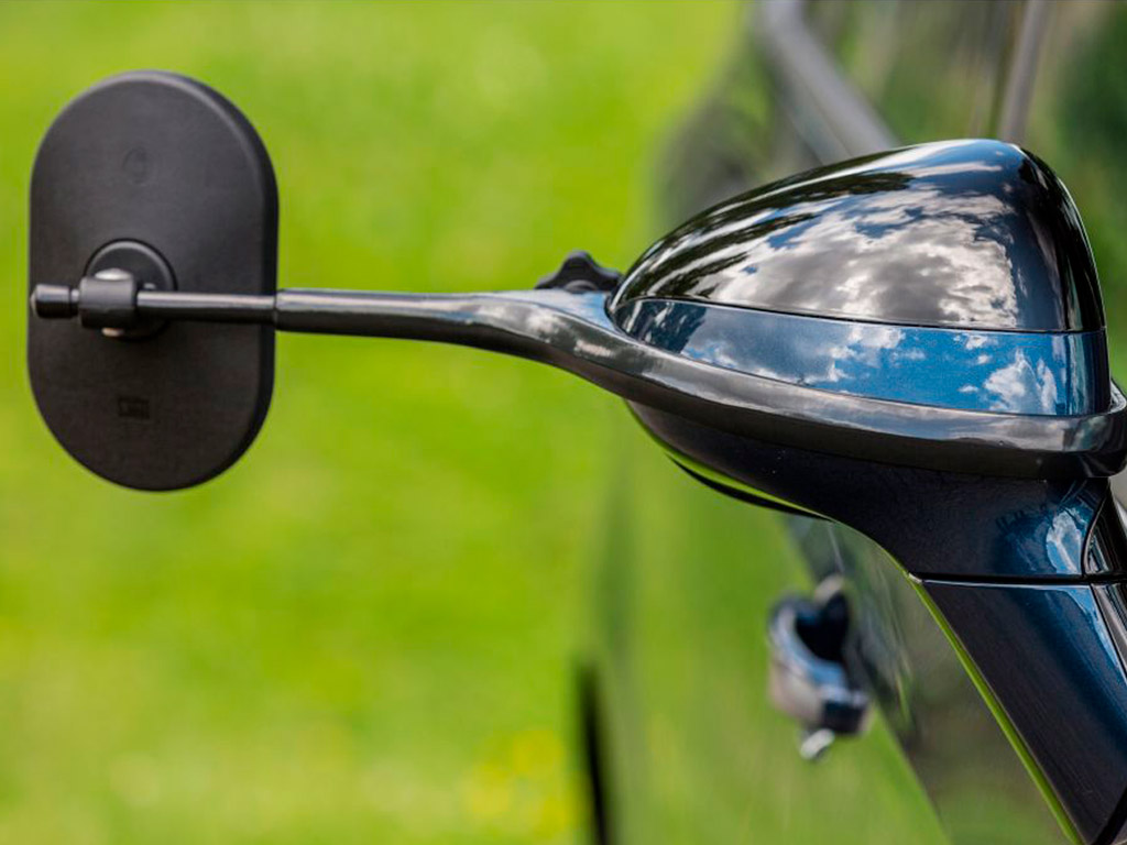 Zusätzlicher Spiegel Wohnwagen