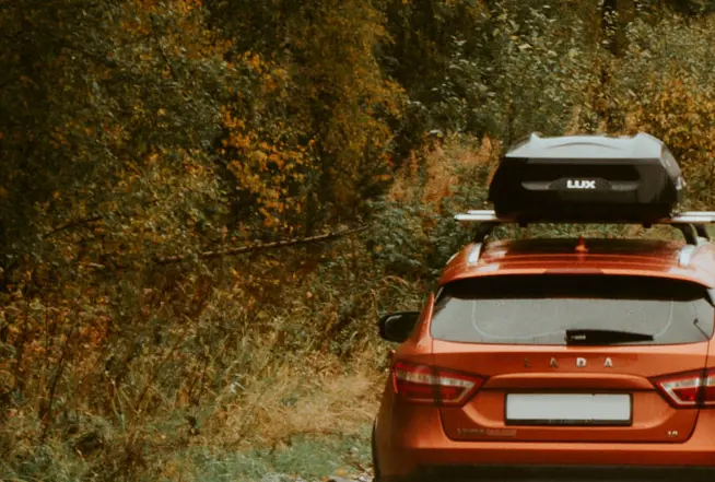 Mit einer Dachbox in den Urlaub