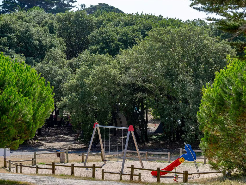 Camping Sandaya La Bosse 10