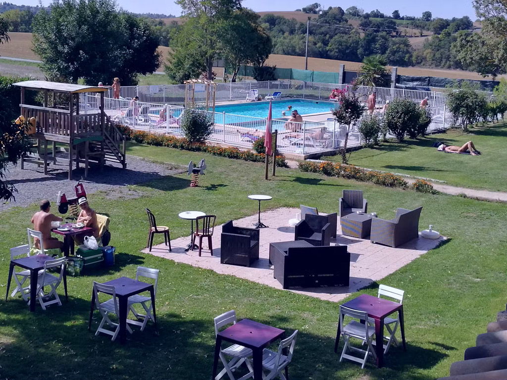 Camping Naturiste Les Aillos 5