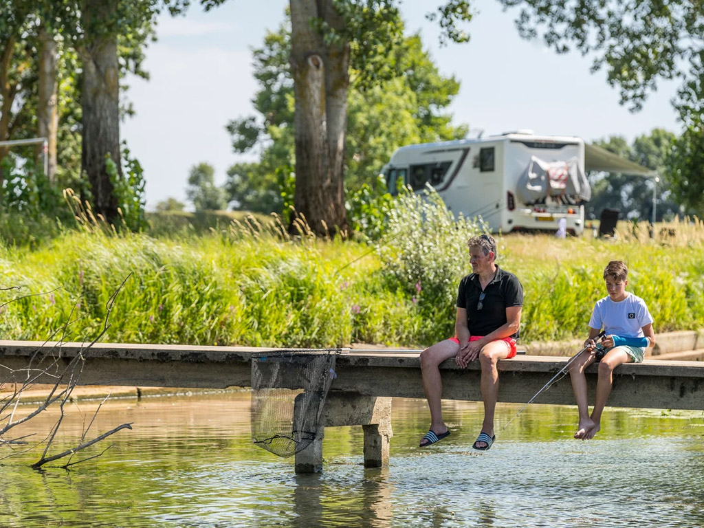 Camping Aux Rives Du Soleil 1