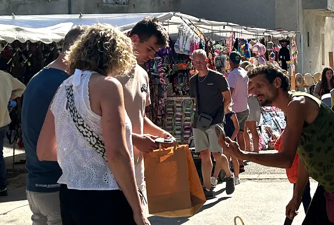 Ganz vernarrt in die französischen Märkte