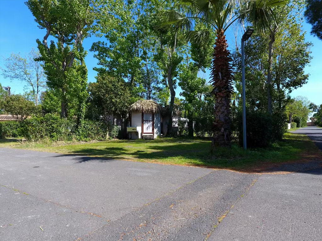 Domaine Des Champs Blancs 4