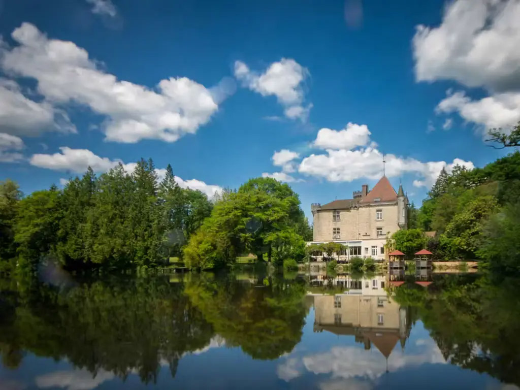 Gastfreundlicher Schloss-Campingplatz in der Dordogne