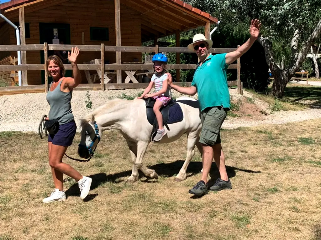 Kleiner charmanter Campingplatz mit täglichem Tagesgericht
