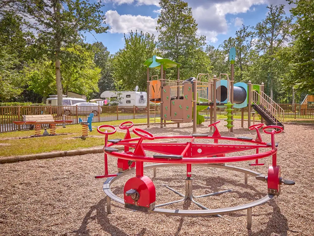 Fünf-Sterne-Campingplatz mit Charme in Zentralfrankreich
