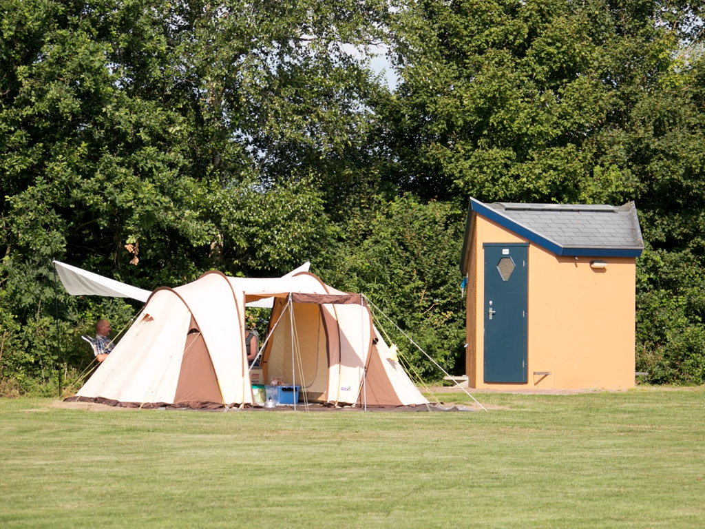 Wintercamping am Wasser