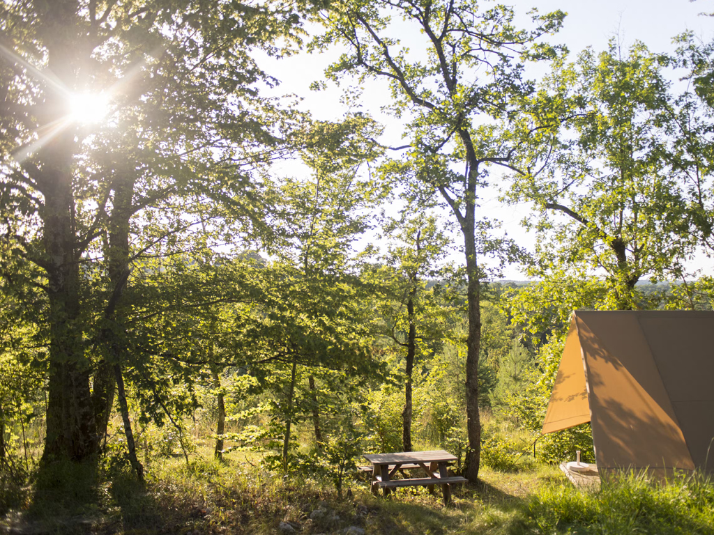 Camping Huttopia Village Lanmary 2