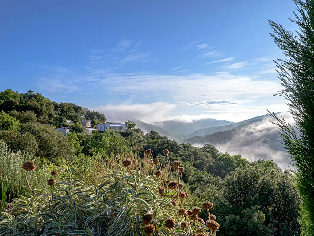 Naturistencampingplatz am&nbsp;französischen Fluss&nbsp;der Ceze