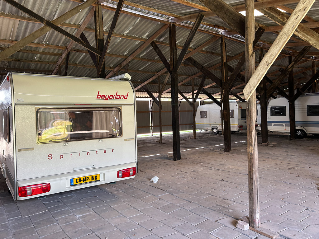 Innen- oder Außenlagerung für Ihren Wohnwagen