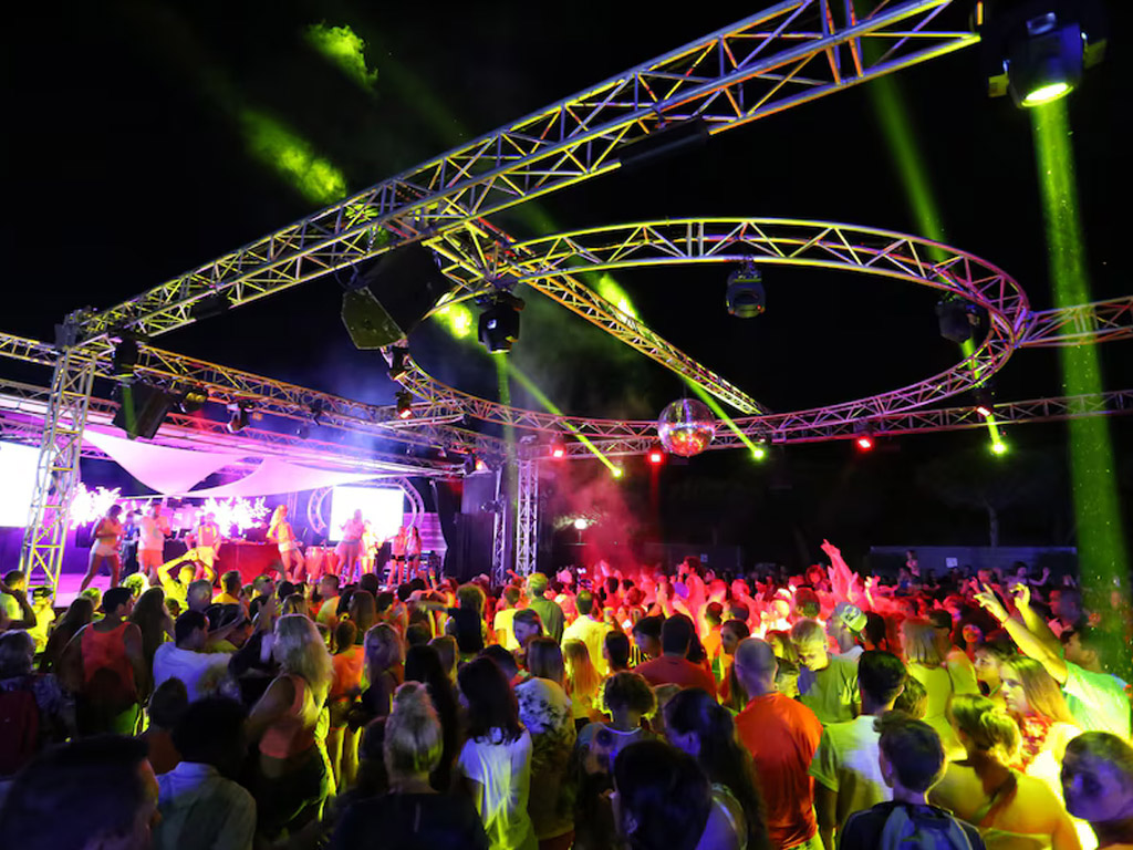 Camping Sandaya Domaine De La Dragonniere 8