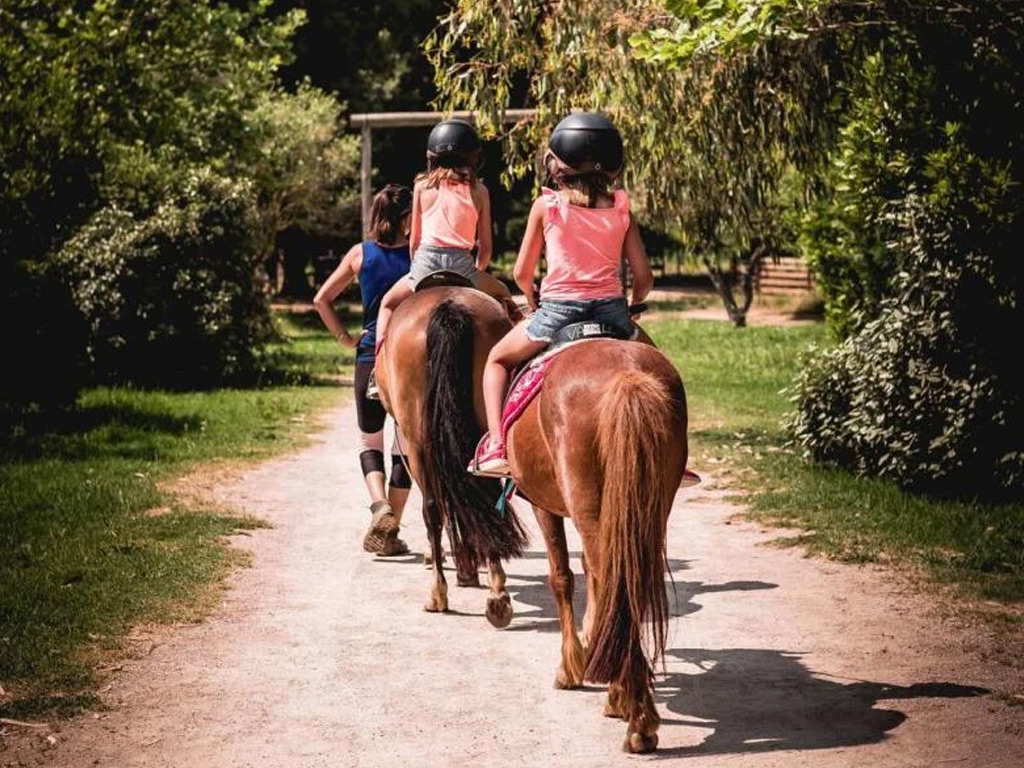 Camping Les Prairies De La Mer 12