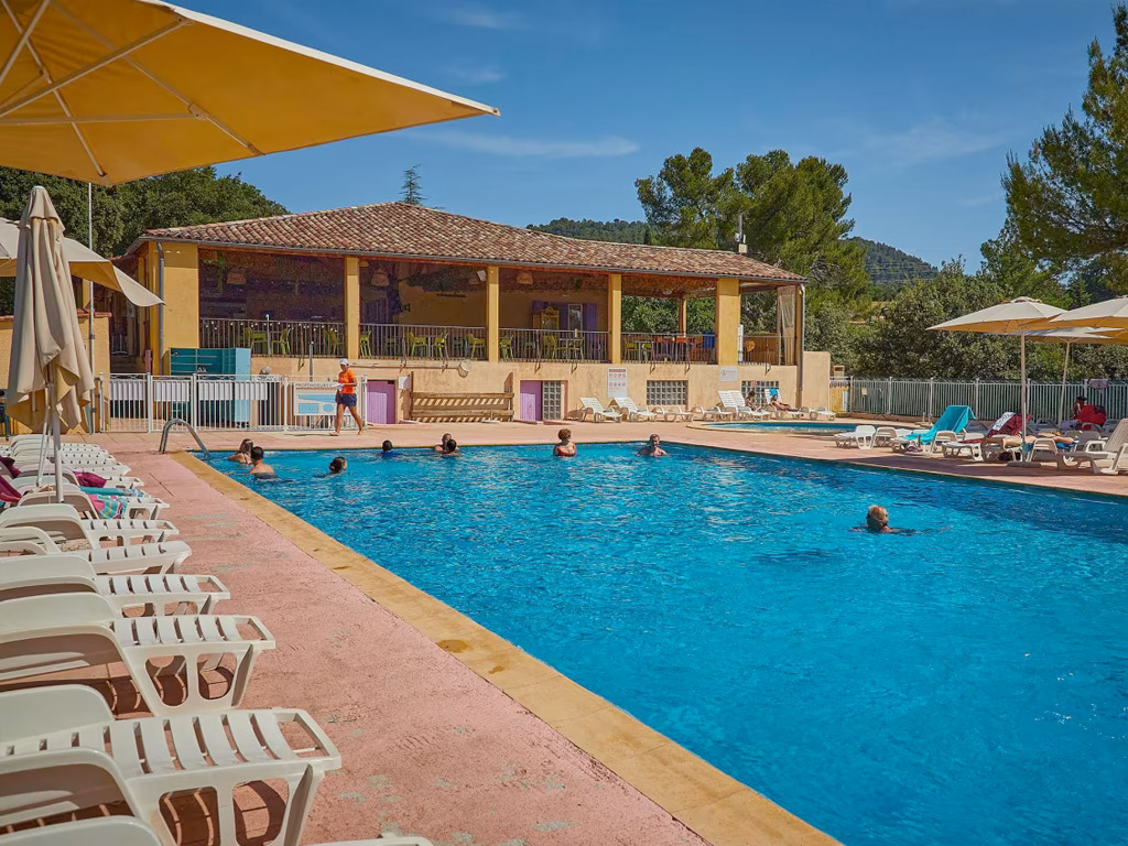 Camping Le Coteau De La Marine 2