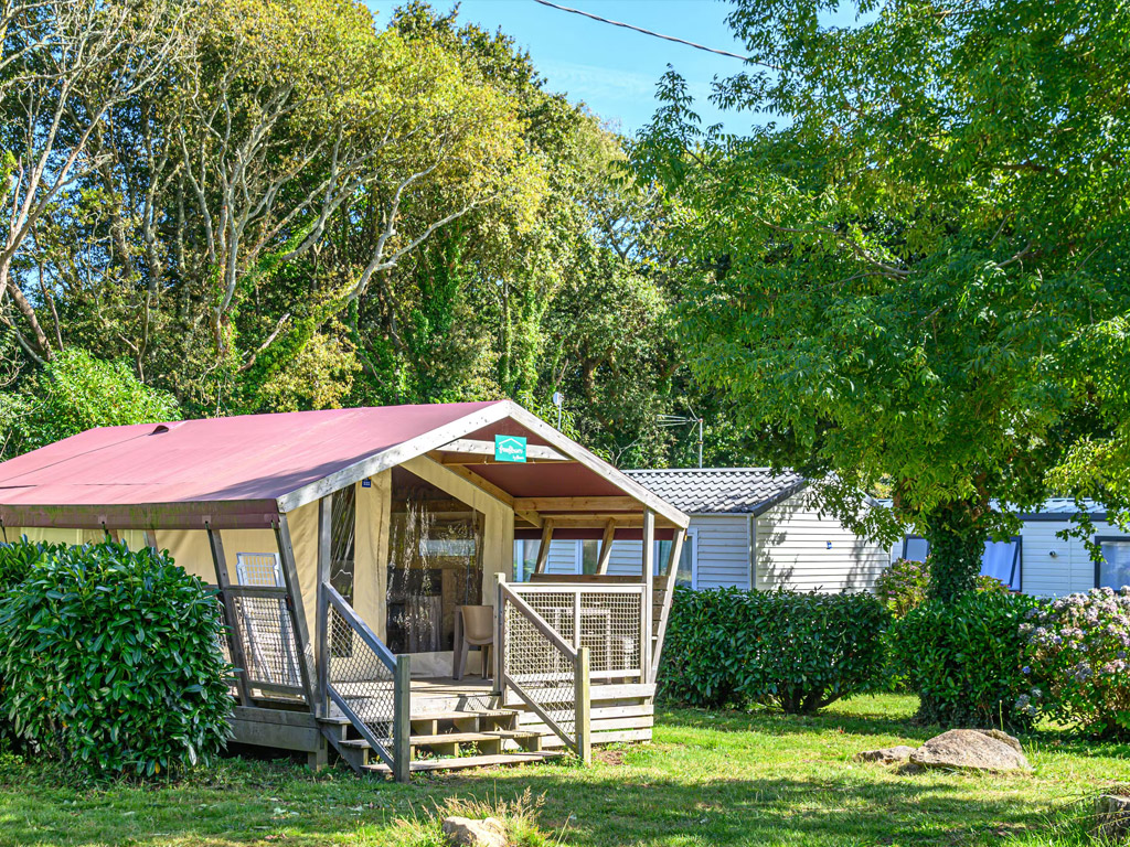 Flower Camping Le Kerleyou 10