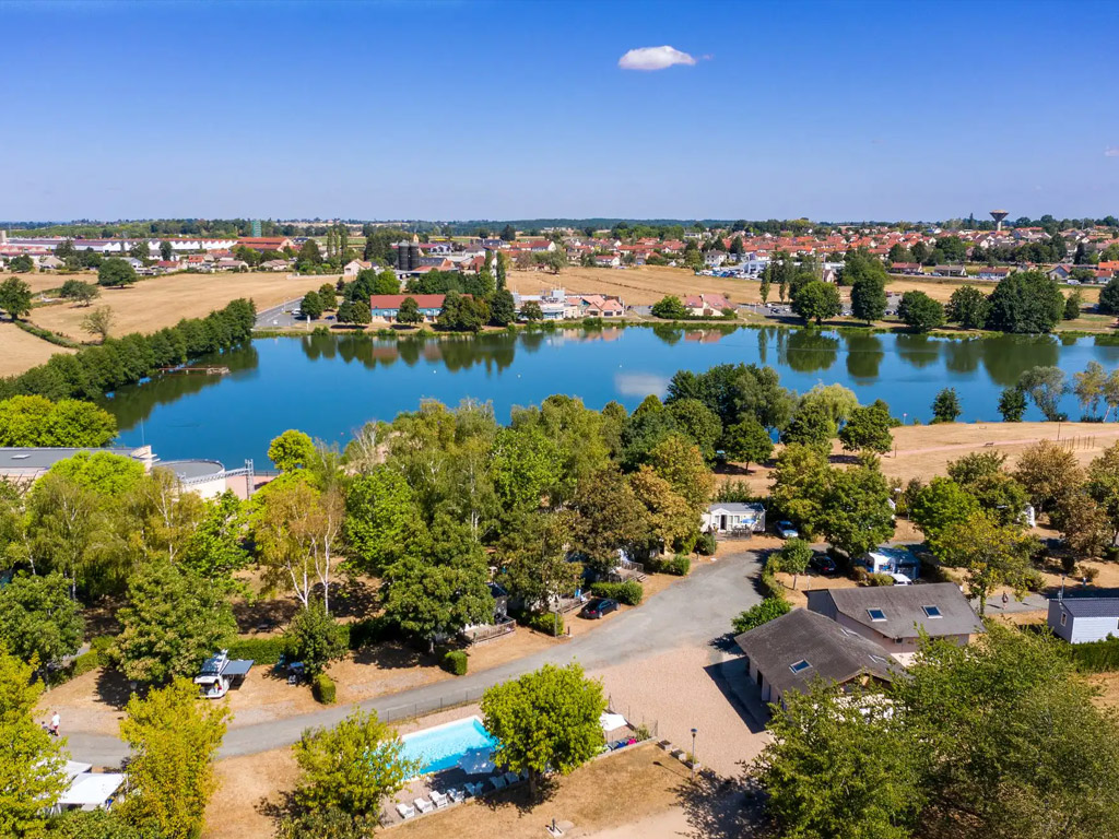 Camping Bourbon Lancy 1