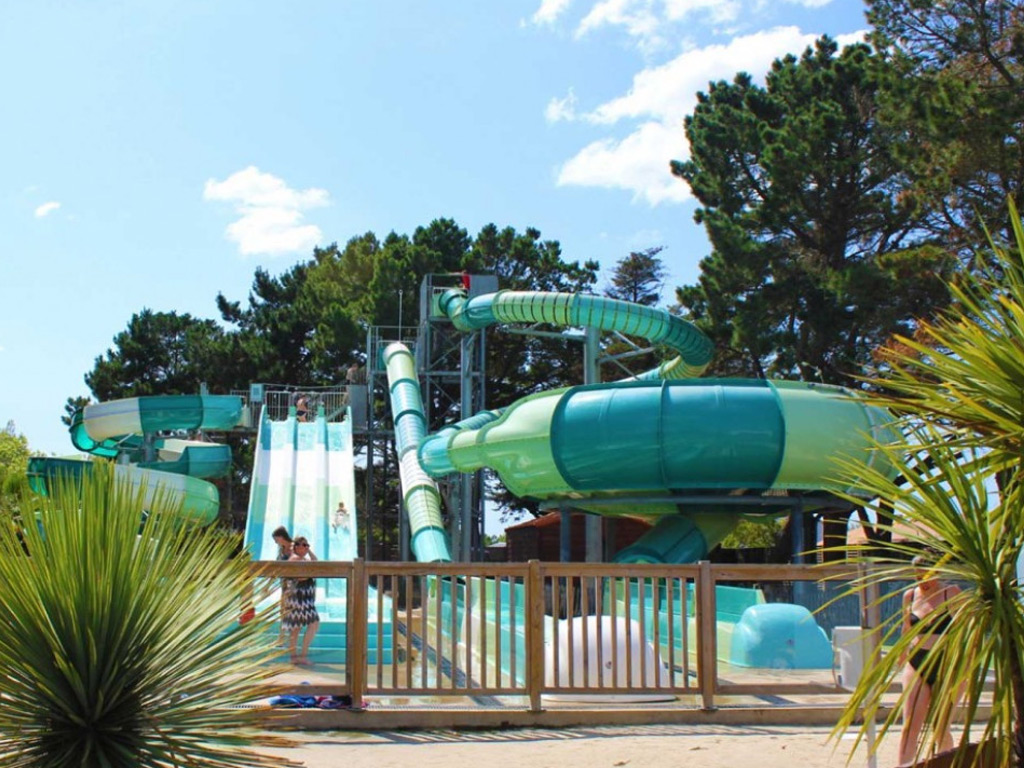 Camping Le Chaponnet 2