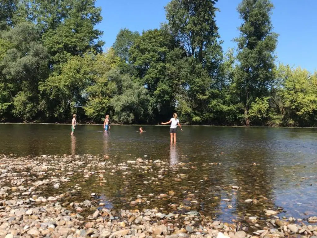 Dieser kleine französische Campingplatz ist kinder- und elternsicher