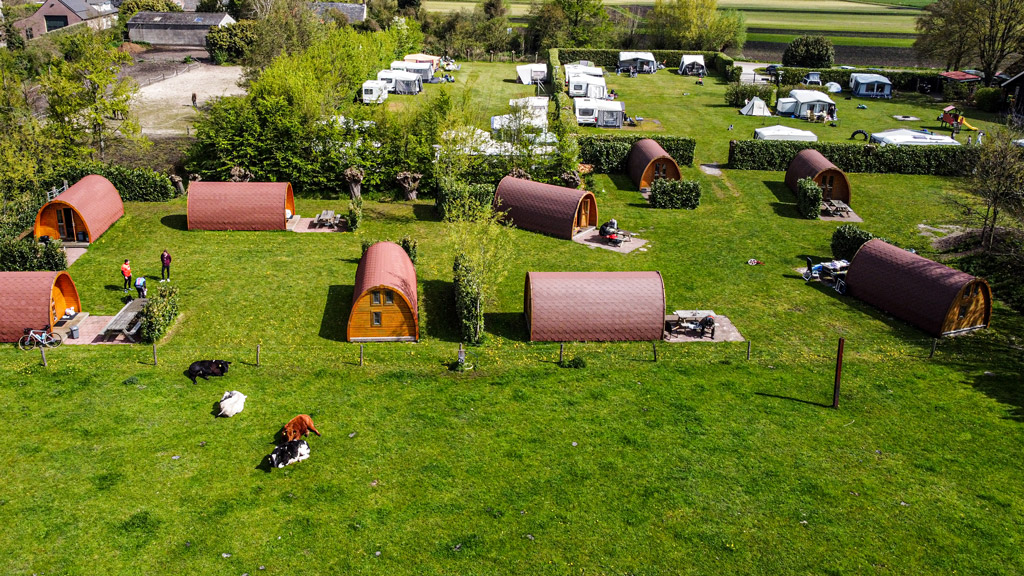 Pods auf dem Campingplatz