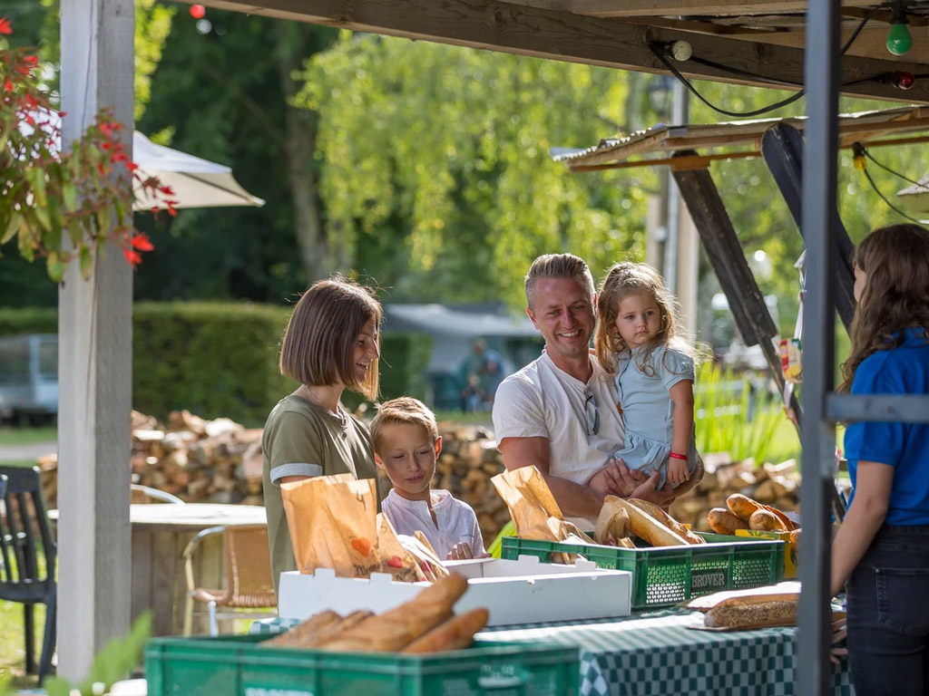 Camping Aux Rives Du Soleil 5