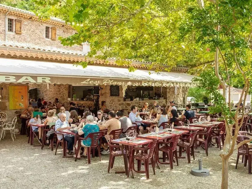 Camping Les Plans 14