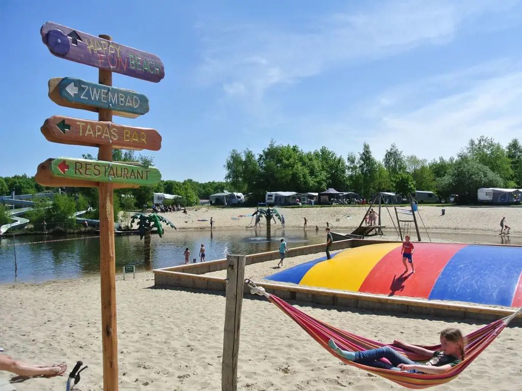 Tolles Teenager-Camping in den Niederlanden