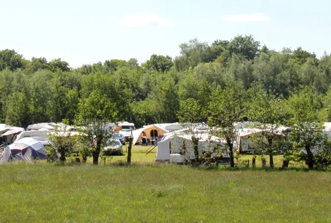 Suchen Sie einen Campingplatz auf dem Lande?