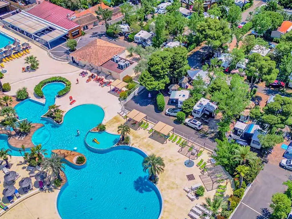 Domaine Des Champs Blancs 1