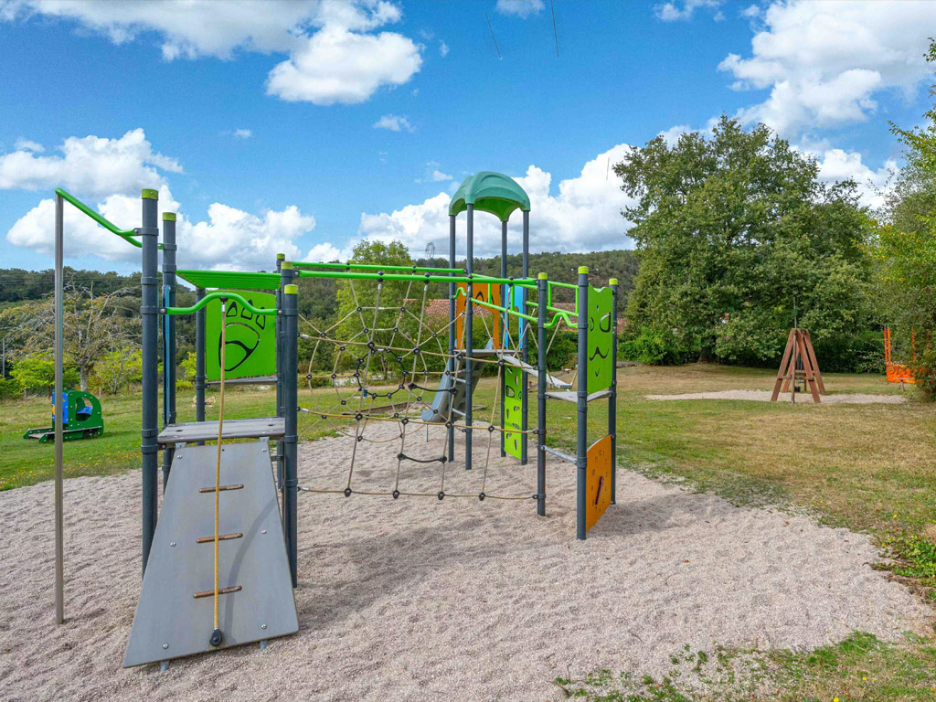 Camping Les Gorges Du Chambron 8