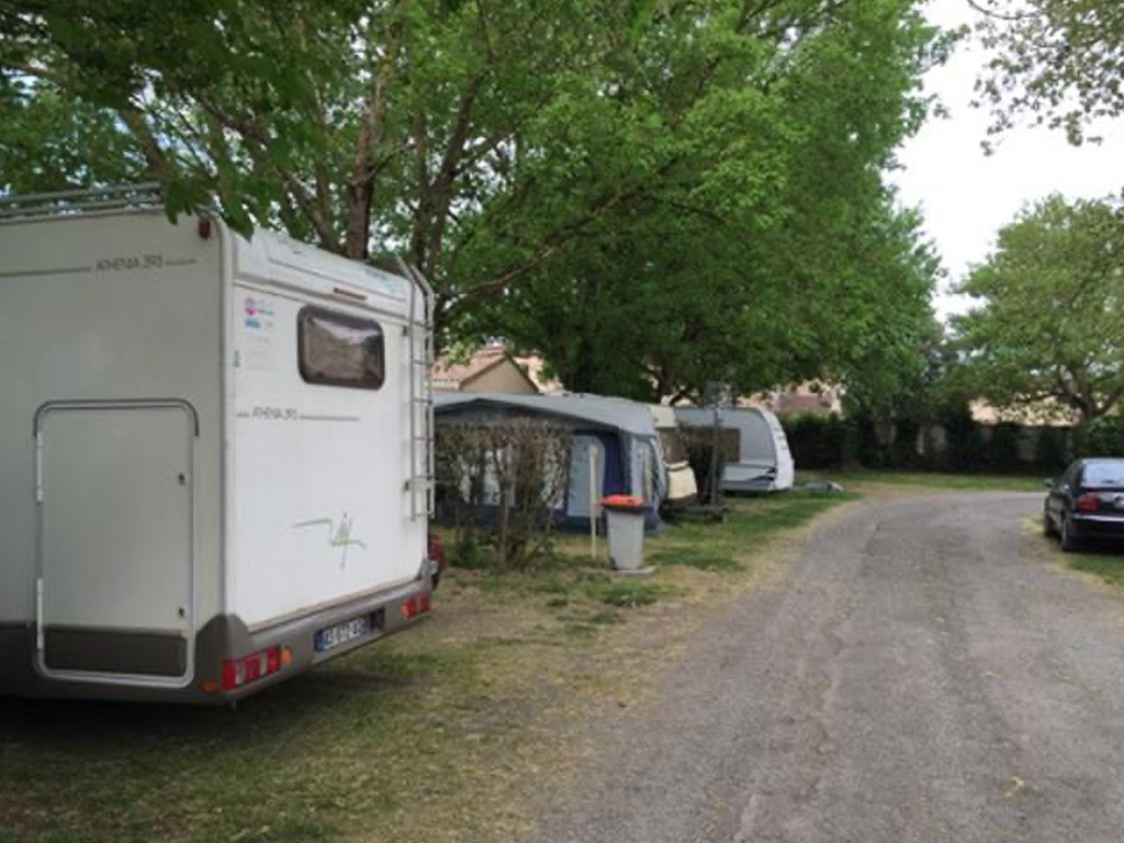 Camping De La Bouriette 2