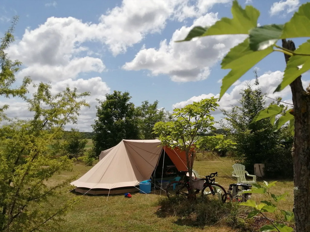 Camping Domaine Les Escaliers De La Combe 1
