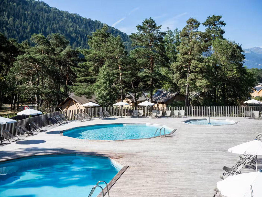 Camping Huttopia Bourg Saint Maurice 3