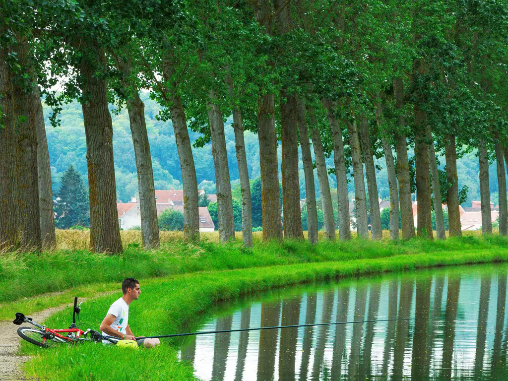 Capfun Camping Le Village Parisien 2