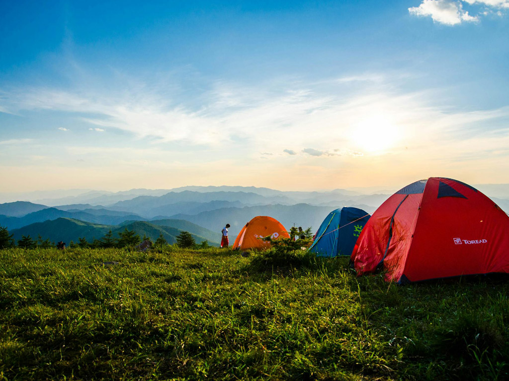 Camping in den Schweizer Alpen