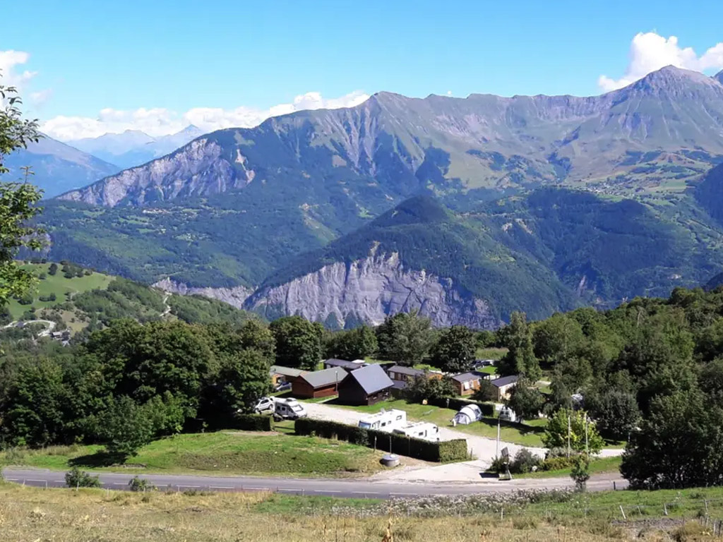 Camping und Ferienunterkünfte in diesem Sommer- und Winterreiseziel&nbsp;