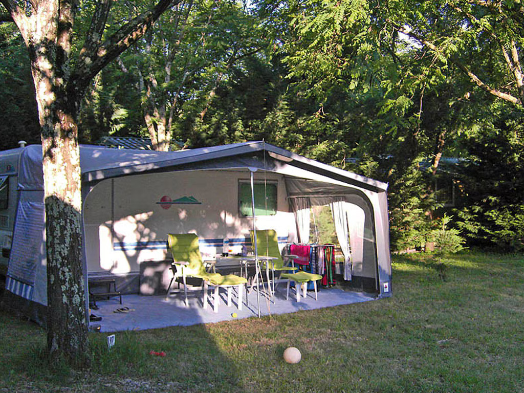 Flower Camping Le Plan D Eau 11